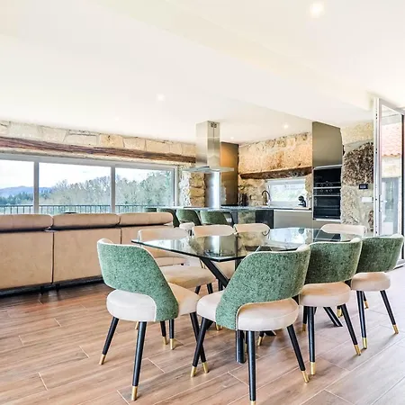 Prázdninový dům Casa Vale Do Luar *