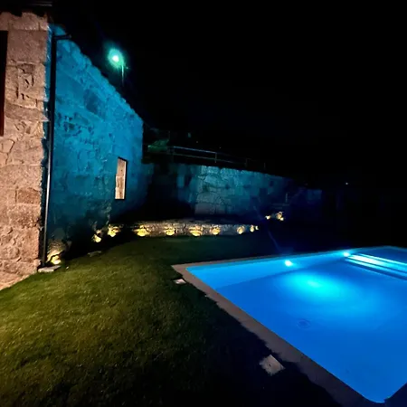 Prázdninový dům Casa Vale Do Luar *