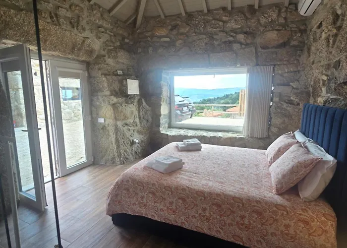 Casa Vale Do Luar * 塞洛里库迪巴什图